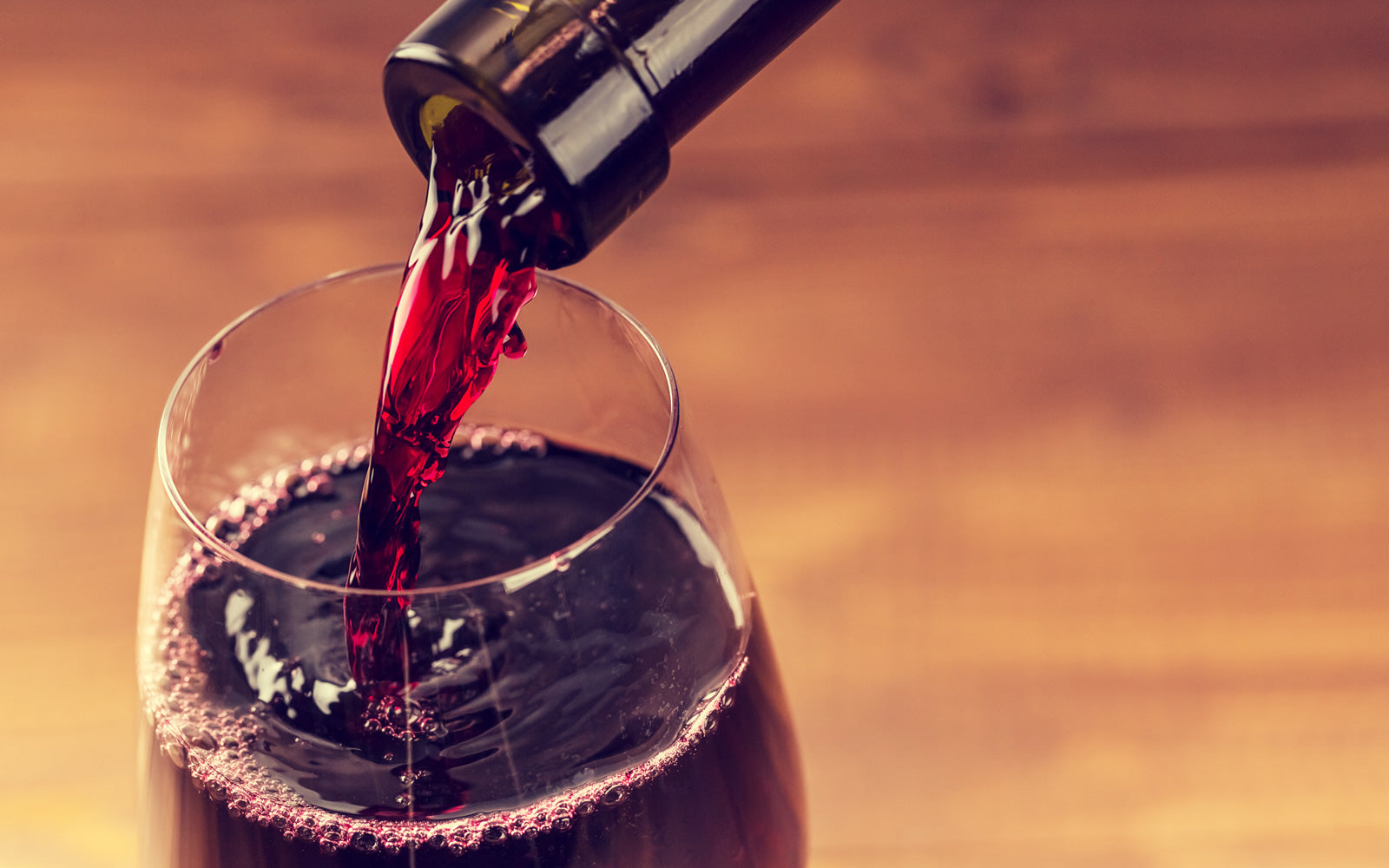 Learn How to Preserve and Open Bottle of Wine at Home